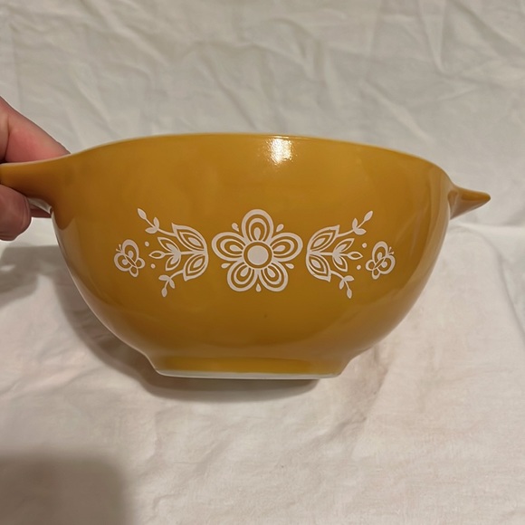 Two Pyrex bowls - Picture 3 of 11